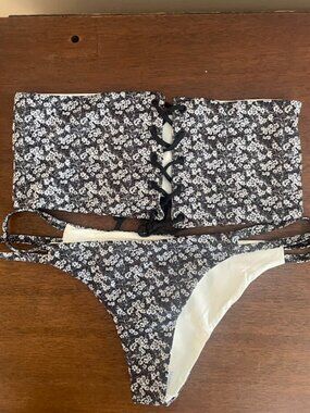 Tavik Bikini Set